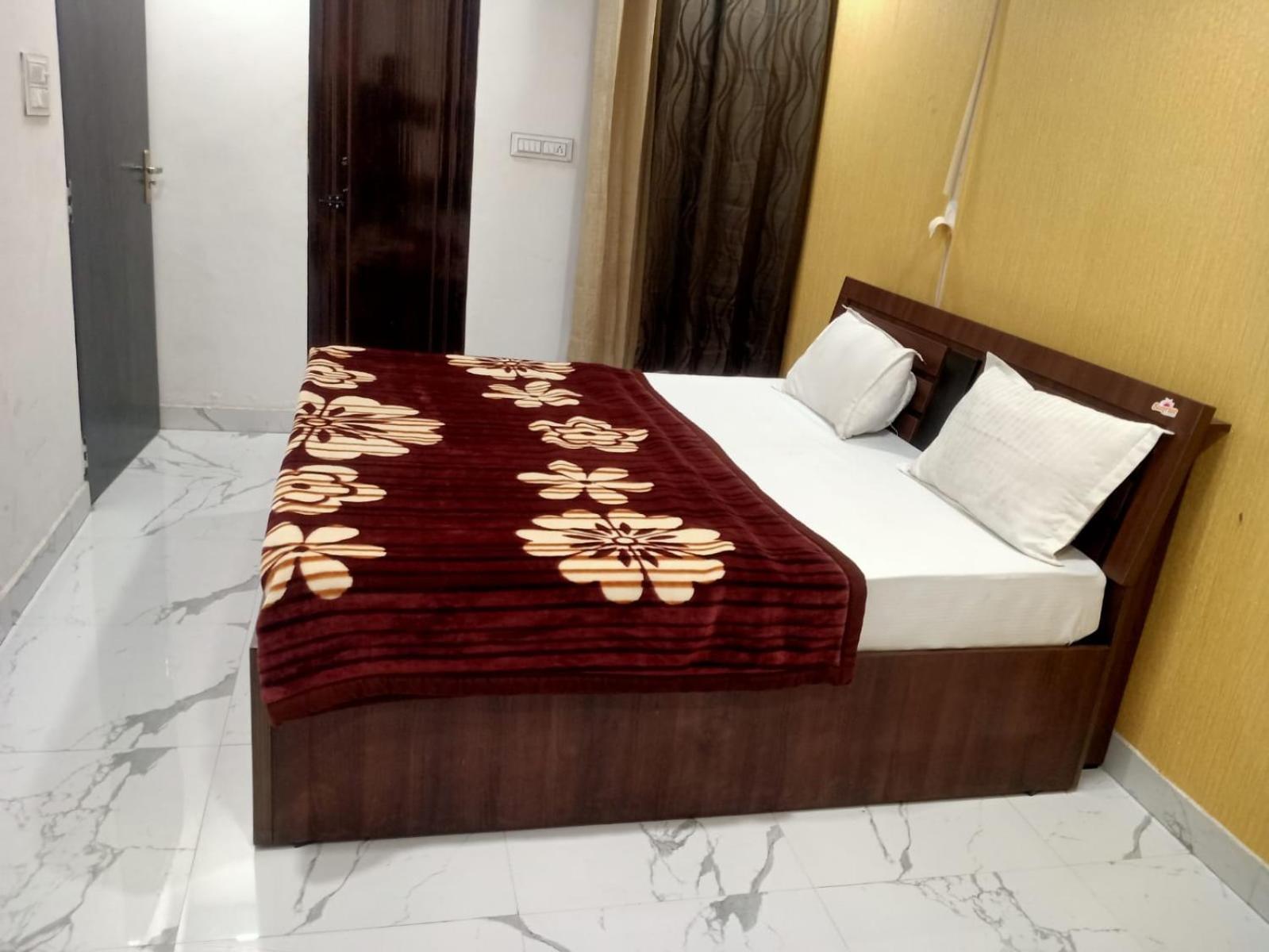 Sapphire Palace 3 Hotel Jaipur Extérieur photo